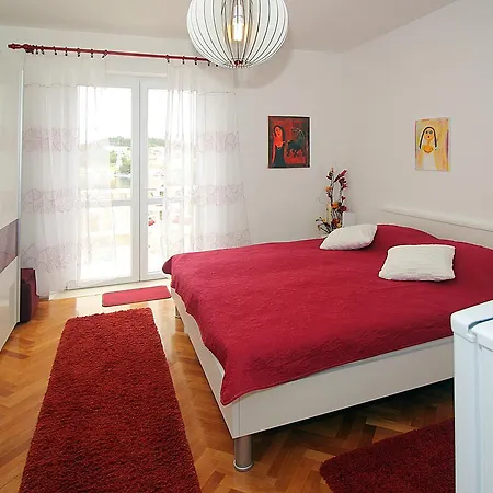 Tija 1 Gostinjska kuća 3*