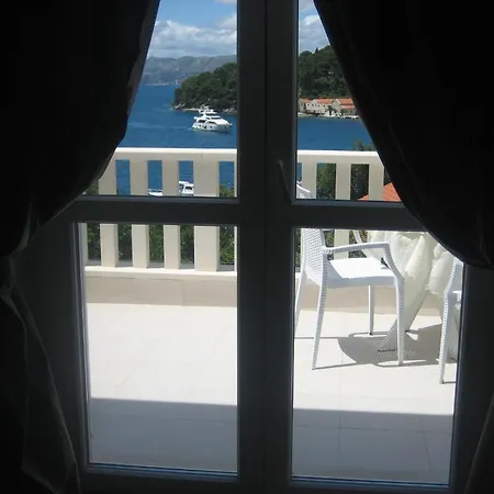 Guest house Tija 1 3*