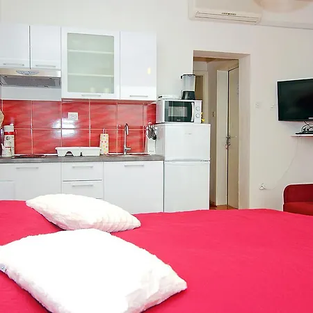 Guest house Tija 1